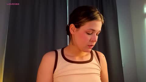 Snapshot of gladysacreman chatting on 3, 10, 2025 Michelle online show from 3, 10, 2025