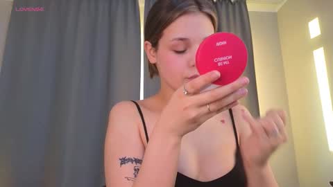 Snapshot of gladysacreman chatting on 9, 10, 2025 Michelle online show from 9, 10, 2025