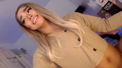 Snapshot of glamorous_aika chatting on 6, 2, 2025 glamorous_aika online show from 6, 2, 2025