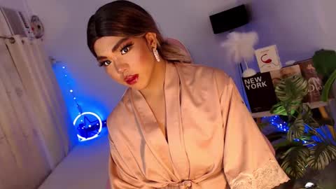 Snapshot of glamorous_aika chatting on 22, 2, 2025 glamorous_aika online show from 22, 2, 2025