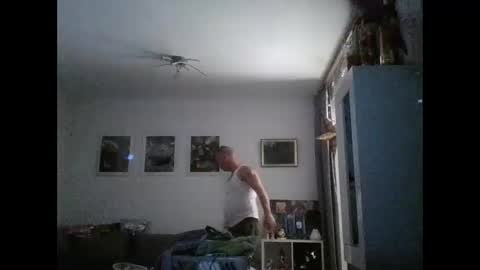 Snapshot of glanzer88999 chatting on 9, 12, 2024 glanzer88999 online show from 9, 12, 2024