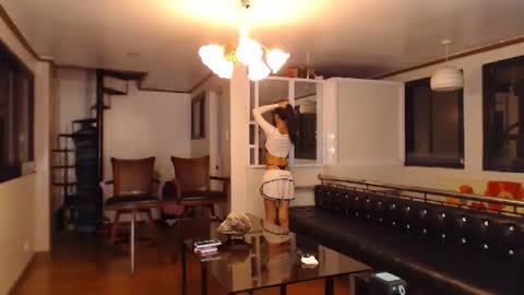 gleiahong online show from 24, 9, 2025