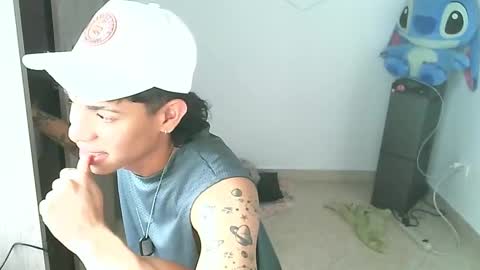 Snapshot of glen_connor_11 chatting on 12, 1, 2026 glen_connor_11 online show from 12, 1, 2026