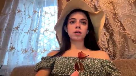 Snapshot of glendahammond chatting on 2, 3, 2026 glendahammond online show from 2, 3, 2026