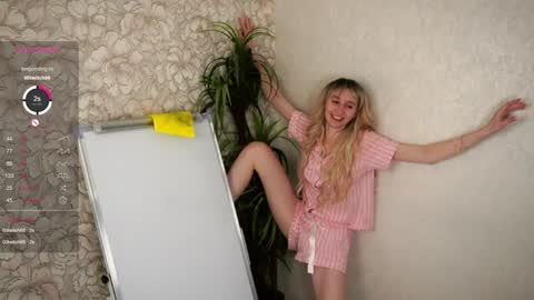 Snapshot of glennabardy chatting on 1, 2, 2025 Sandra online show from 1, 2, 2025