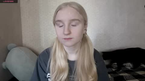 Laura online show from 4, 5, 2026