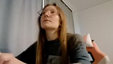 Snapshot of glennisbreck chatting on 14, 5, 2026 Juliet online show from 14, 5, 2026