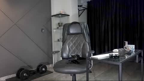 Matthew .. for short call me Matt online show from 28, 12, 2024