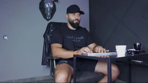 Matthew .. for short call me Matt online show from 13, 9, 2025