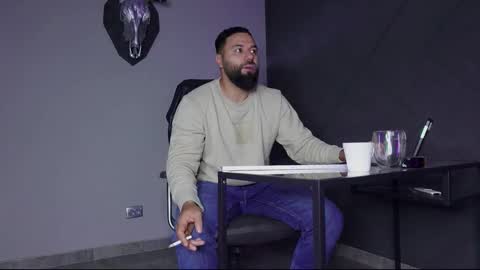 Matthew .. for short call me Matt online show from 18, 9, 2025