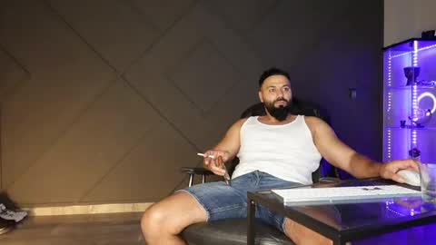 Matthew .. for short call me Matt online show from 20, 5, 2026