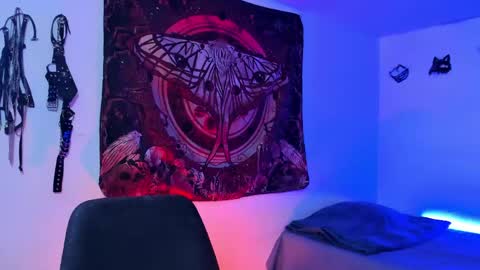 NYX online show from 28, 5, 2026