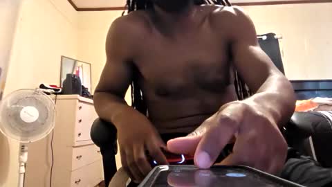 glomightyj online show from 31, 3, 2026