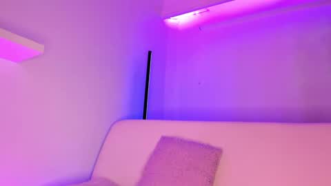 Mimi online show from 26, 12, 2024