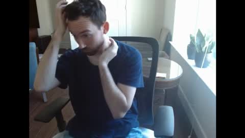 gloopaugustus3 online show from 19, 4, 2026