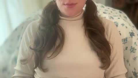 Gloria Pearl online show from 4, 5, 2026