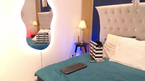 Snapshot of glory_shine chatting on 16, 2, 2026 Glory online show from 16, 2, 2026