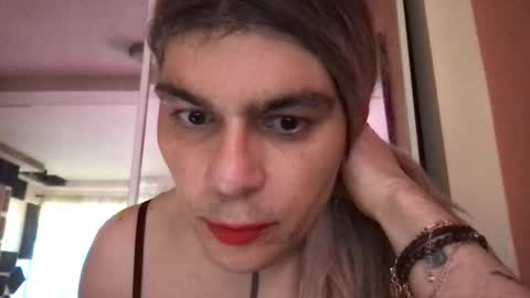 Glow Goddess online show from 16, 12, 2025