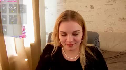 Snapshot of glow_margo chatting on 19, 6, 2026 Margo online show from 19, 6, 2026