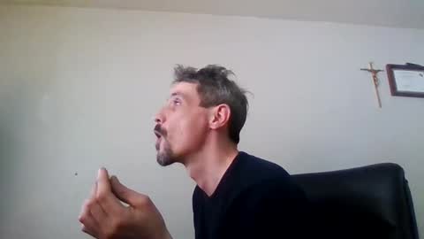 Snapshot of gmang4242 chatting on 5, 4, 2026 gmang4242 online show from 5, 4, 2026