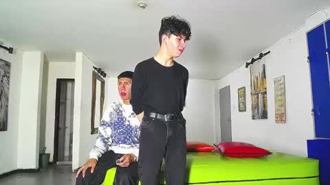 THOMAS AND DAMIAND online show from 17, 1, 2026