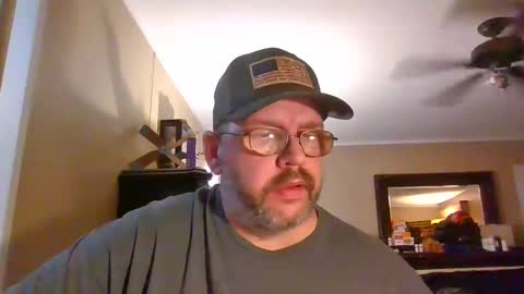 Snapshot of gobey33 chatting on 13, 9, 2025 IDKIDCIDGAF online show from 13, 9, 2025