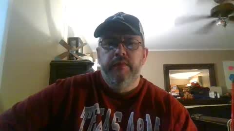 Snapshot of gobey33 chatting on 6, 10, 2025 IDKIDCIDGAF online show from 6, 10, 2025