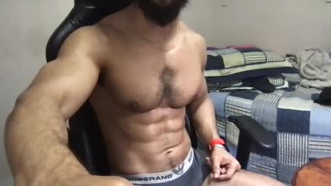 Snapshot of god_hunkules chatting on 8, 1, 2025 god hunkules online show from 8, 1, 2025