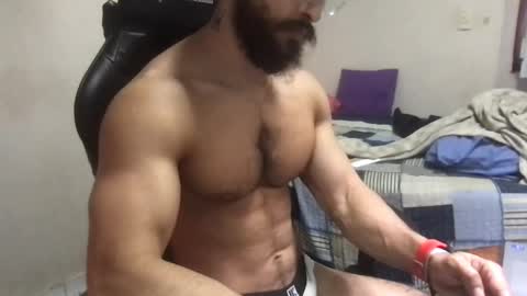 Snapshot of god_hunkules chatting on 14, 1, 2025 god hunkules online show from 14, 1, 2025