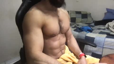 Snapshot of god_hunkules chatting on 16, 1, 2025 god hunkules online show from 16, 1, 2025