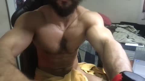 Snapshot of god_hunkules chatting on 17, 1, 2025 god hunkules online show from 17, 1, 2025