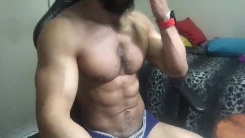 Snapshot of god_hunkules chatting on 21, 1, 2025 god hunkules online show from 21, 1, 2025