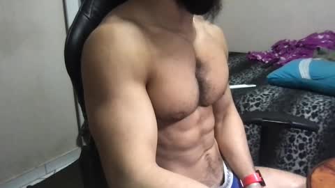 Snapshot of god_hunkules chatting on 25, 1, 2025 god hunkules online show from 25, 1, 2025