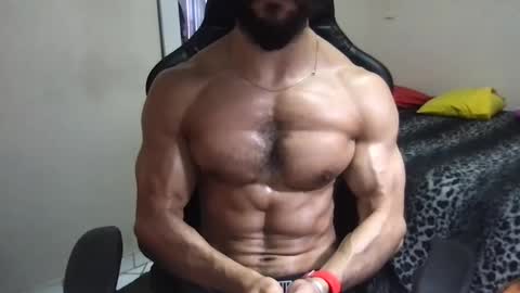 Snapshot of god_hunkules chatting on 7, 2, 2025 god hunkules online show from 7, 2, 2025