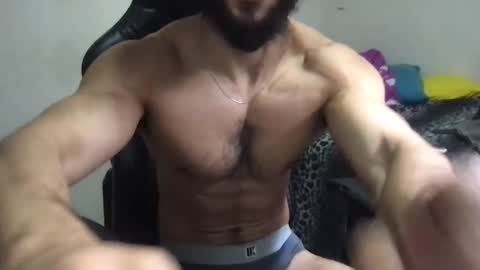 Snapshot of god_hunkules chatting on 14, 2, 2025 god hunkules online show from 14, 2, 2025