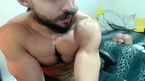 Snapshot of god_hunkules chatting on 15, 12, 2025 god hunkules online show from 15, 12, 2025