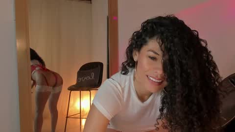 Elena online show from 18, 2, 2025