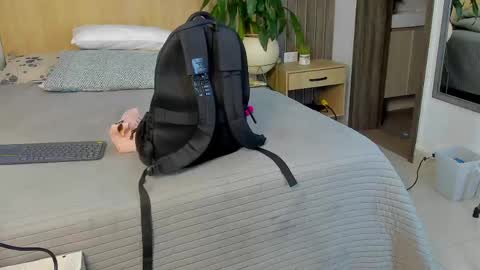 Snapshot of goddess_curvyy chatting on 28, 4, 2026 DIOSA online show from 28, 4, 2026