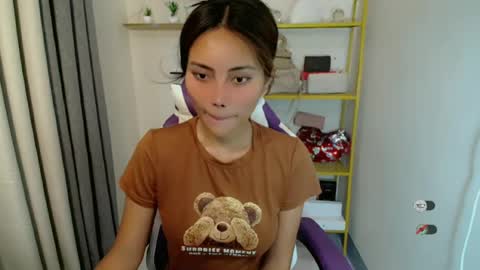 Snapshot of goddess_kendr chatting on 1, 7, 2026 kendra online show from 1, 7, 2026