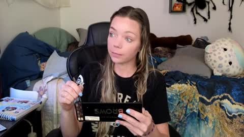 Snapshot of goddess_of_mars chatting on 23, 1, 2025 Patricia Mars Goddess of Mars twitter thegoddessmindy online show from 23, 1, 2025