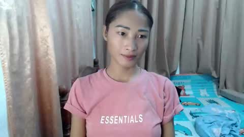 Snapshot of goddess_queen25 chatting on 31, 3, 2026 goddess_queen25 online show from 31, 3, 2026