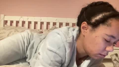 Goddess L online show from 4, 4, 2026