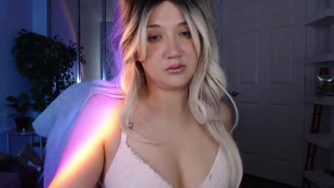 Snapshot of goddessemmy chatting on 21, 3, 2026 Goddess Emmy online show from 21, 3, 2026