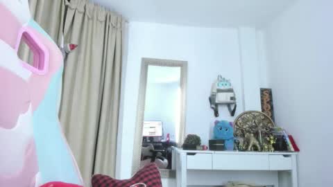 Snapshot of goddessjessica_roger chatting on 4, 12, 2025 Goddess Jessica and slave Roger online show from 4, 12, 2025