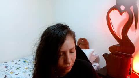 Snapshot of goddessnahi chatting on 23, 12, 2024 Naih Reyes online show from 23, 12, 2024