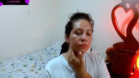 Snapshot of goddessnahi chatting on 30, 12, 2024 Naih Reyes online show from 30, 12, 2024