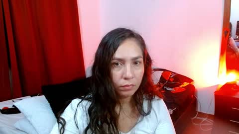 Snapshot of goddessnahi chatting on 22, 1, 2025 Naih Reyes online show from 22, 1, 2025