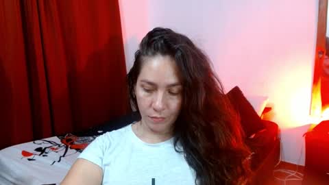 Snapshot of goddessnahi chatting on 28, 1, 2025 Naih Reyes online show from 28, 1, 2025