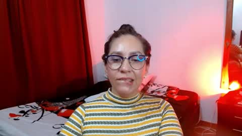 Snapshot of goddessnahi chatting on 18, 2, 2025 Naih Reyes online show from 18, 2, 2025