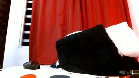 Snapshot of goddessnahi chatting on 21, 2, 2025 Naih Reyes online show from 21, 2, 2025